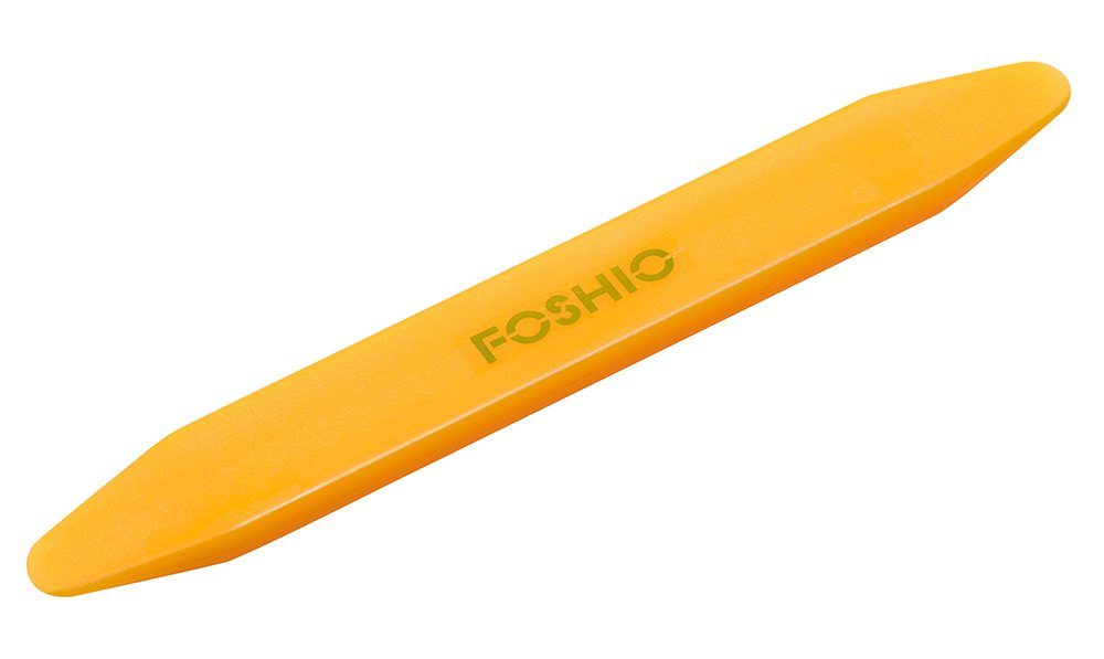 Yellow stick hard squeegee