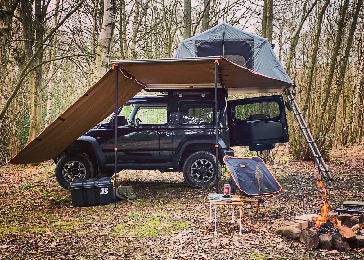 Adding a DARCHE 180º Rear Awning to the Suzuki Jimny