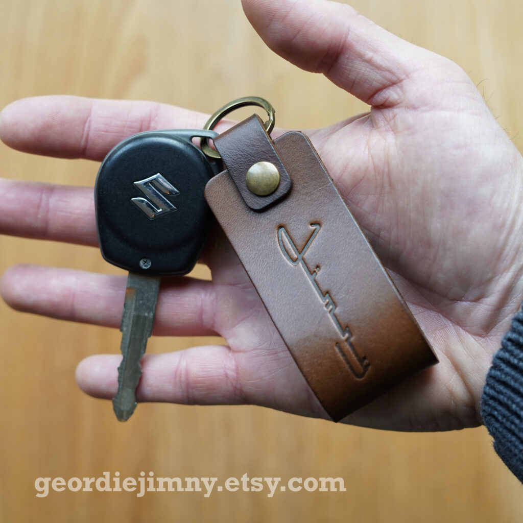 Walnut Suzuki Jimny Retro Leather Key Ring